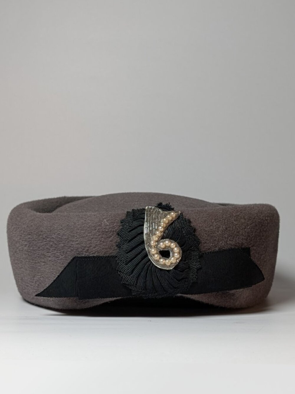 Vintage Arona Original Pillbox Hat - Grey Felt with Embellished Bow